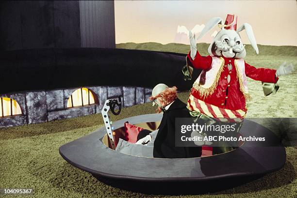 Lidsville Rabbit 234 Lidsville Stock Photos, High-Res Pictures, and Images - Getty Images