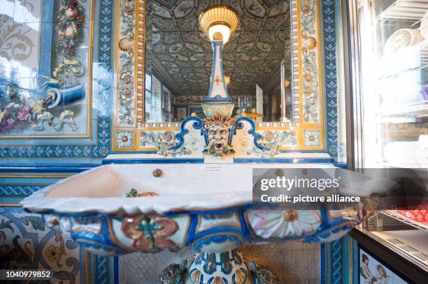 The milk fountain in the salesroom at 'Pfunds Molkerei' milk shop - listed as a historical monument - in Dresden, Germany, 10 December 2015. The milk...
