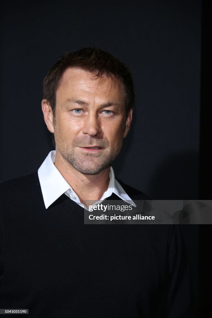 Hansel Actor US actor Grant Bowler arrives for the premiere of the movie 'Hansel ...
