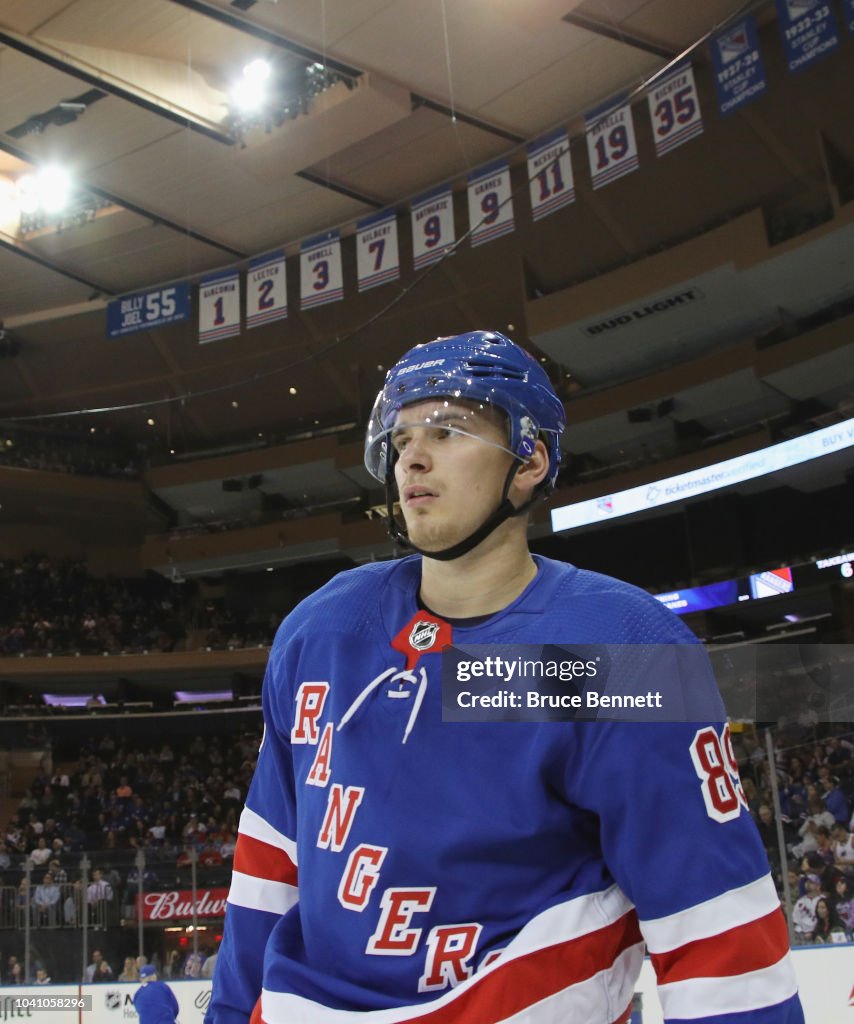 Philadelphia Flyers v New York Rangers