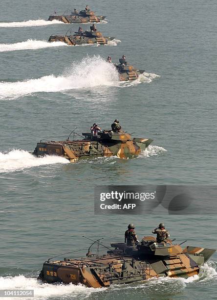Pyongyang Vehicles Battle Of Pyongyang (1950) Photos and Premium High Res Pictures - Getty ...