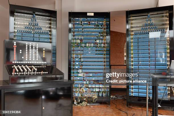 Z3 Computer System 22 Z3 (Computer) Stock Photos, High-Res Pictures, and Images - Getty Images