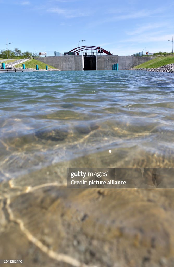 The completed channel locks facility between Markkleeberg and... News ...