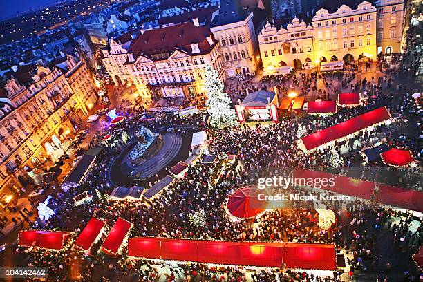 czech christmas markets at prague old town square - prague christmas stock pictures, royalty-free photos & images