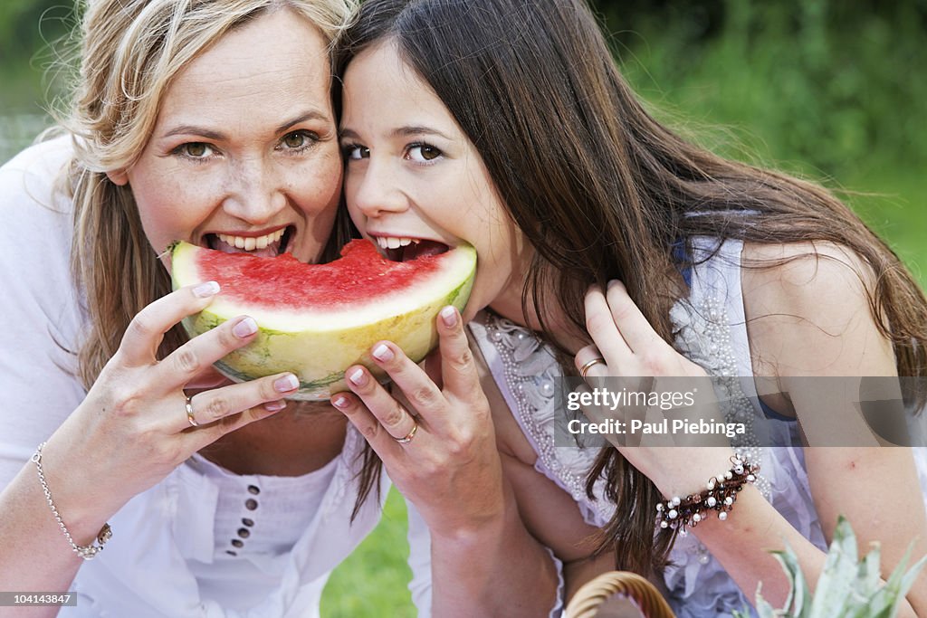 Melon bite