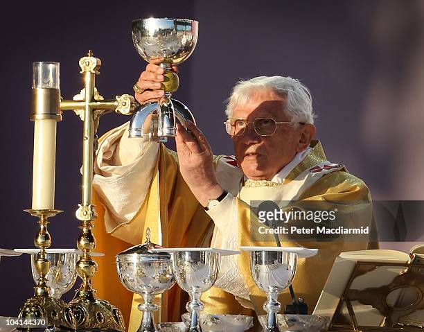 Pope Benedict XVI conducts Mass at Bellahouston Park on September 16, 2010 in Glasgow, Scotland. Pope Benedict XVI is conducting the first state...