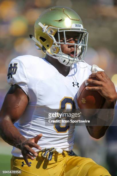 Notre Dame Fighting Irish running back Jafar Armstrong warms up prior to the game against the Wake Forest Demon Deacons on September 22, 2018 at BB&T...