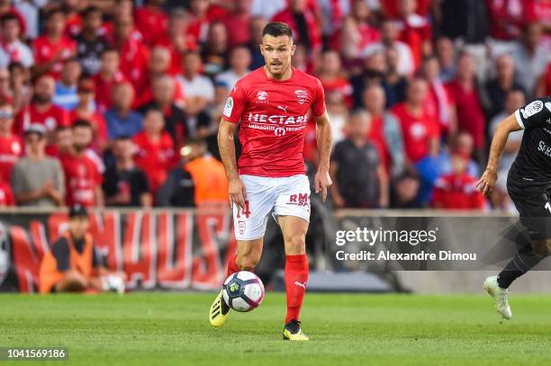 83 Nimes Olympique V Ea Guingamp Ligue 1 Photos & High Res Pictures - Getty Images