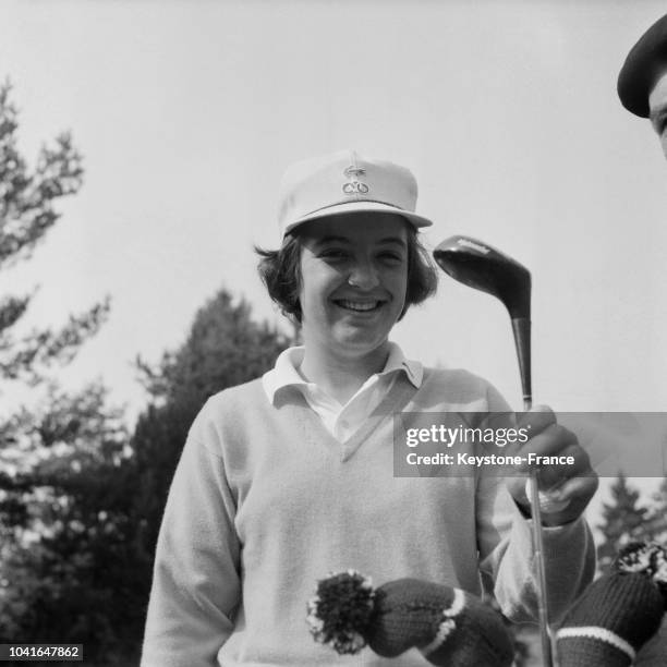 Catherine Lacoste lors du championnat du monde de golf féminin à Saint-Germain, France, le 3 octobre 1964.