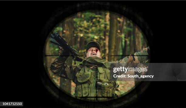 killed by sniper - crosshair stock pictures, royalty-free photos & images