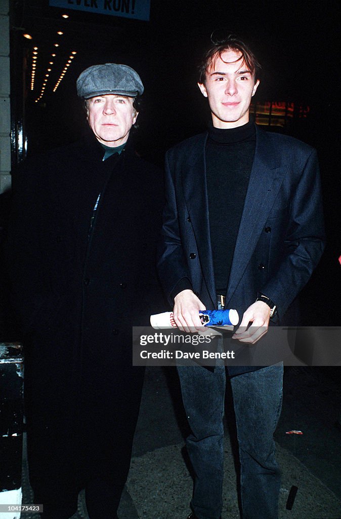 Alan Bates And Son Benedick Alanbatesretro News Photo Getty Images alan-bates-and-son-benedick-alanbatesretro-news-photo-getty-images