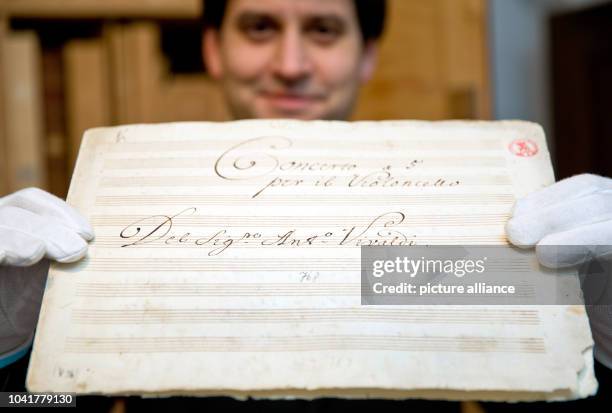 Legal advisor of the sheet music archive of the Count of Schoenborn, Peter Stingel, presents sheet music by Italian composer Antonio Vivaldi at the...