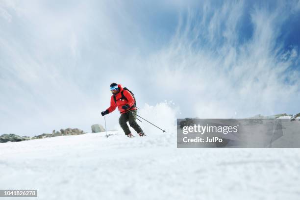 snowboarding in kashmir - indian tour guide stock pictures, royalty-free photos & images