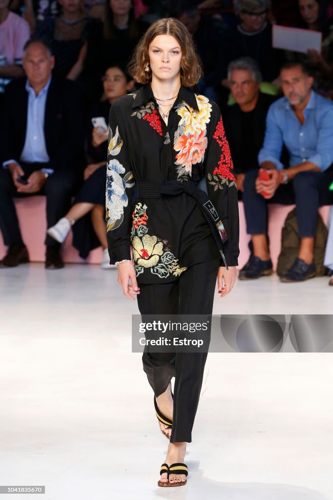 Etro - Runway - Milan Fashion Week Spring/Summer 2019