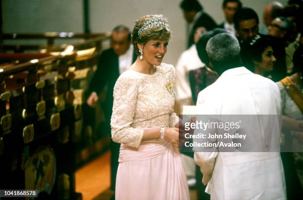Diana, Princess of Wales, at a banquet for the new Emperor of Japan Akihito, 12th November 1990.