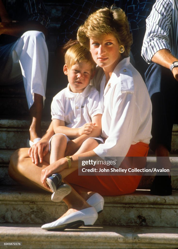 Charles, Prince of Wales, and Diana, Pri..........