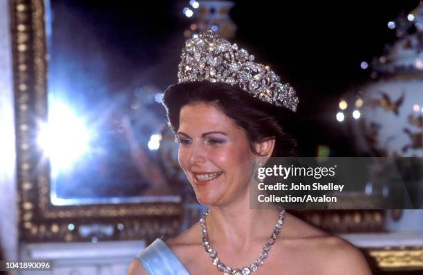 Queen Elizabeth II, Sweden, Queen Elizabeth ll attends the State Banquet given in her honour by King Carl XVl Gustaf and Queen Silvia of Sweden in...