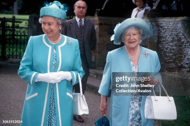 Queen Elizabeth II, Queen Elizabeth The Queen Mother, 1990.