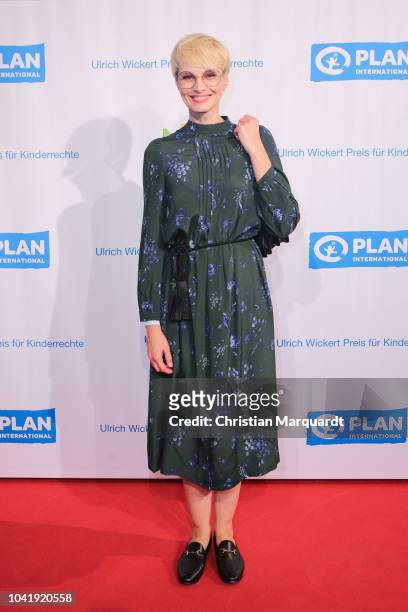 Susann Atwell attends the Ulrich Wickert and Peter Scholl-Latour award at Bar jeder Vernunft on September 27, 2018 in Berlin, Germany.
