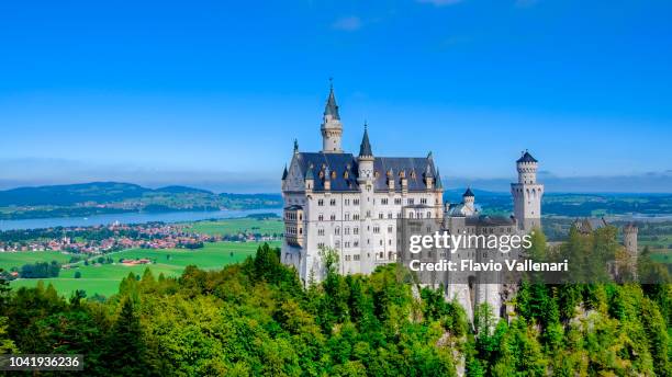 neuschwanstein castle (bavaria, germany) - princess castle stock pictures, royalty-free photos & images