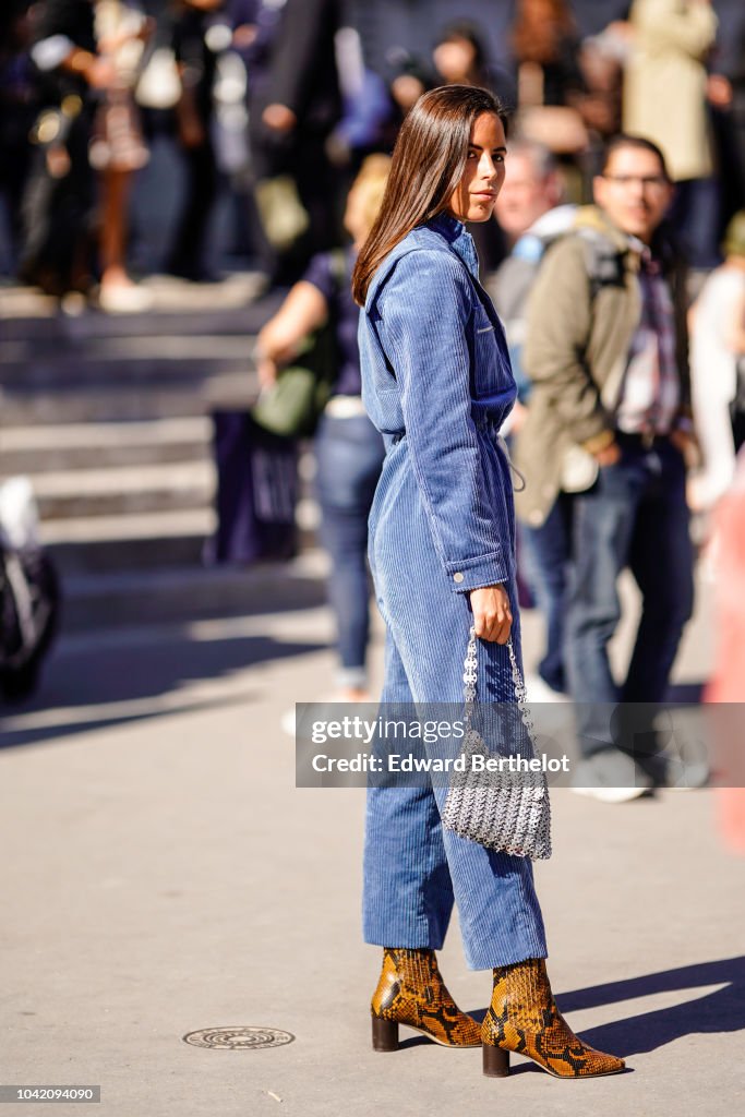 Street Style : Paris Fashion Week Womenswear Spring/Summer 2019 : Day Four