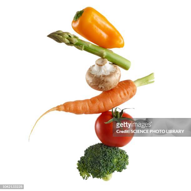 stack of fresh vegetables - balance cuisine stock-fotos und bilder
