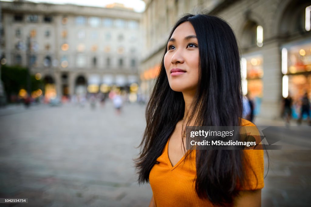 Retrato de una hermosa mujer.