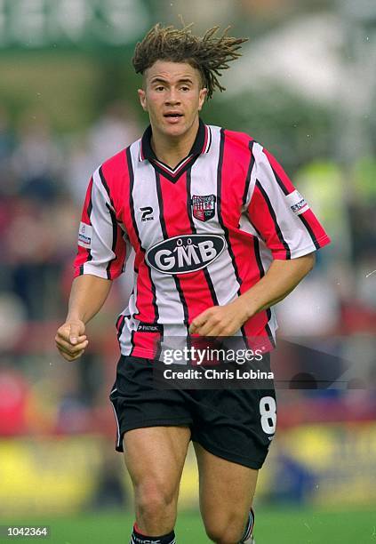 Gavin Mahon of Brentford in action during the Nationwide League Division Two match against Wycombe Wanderers at Griffin Park in London. The match was...