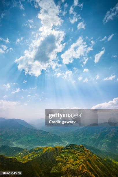 scenic view of mountain horizon. - himalayas india stock pictures, royalty-free photos & images