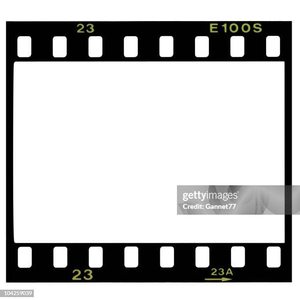 fotogramma di pellicola 35mm in bianco - rullino foto e immagini stock