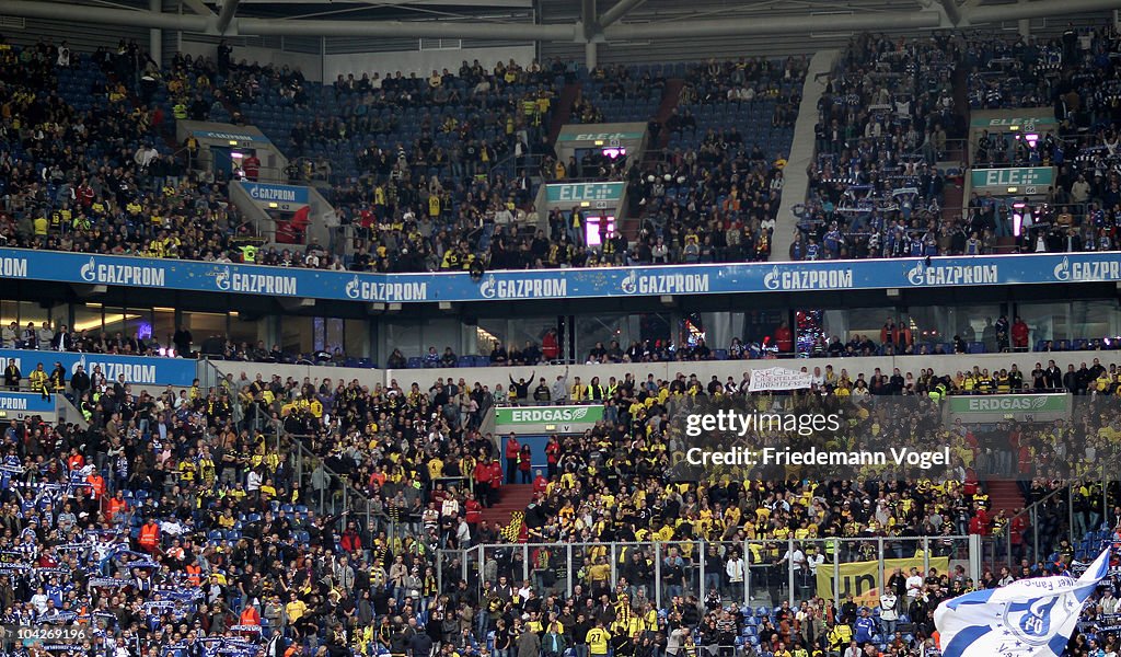 FC Schalke 04 v Borussia Dortmund - Bundesliga