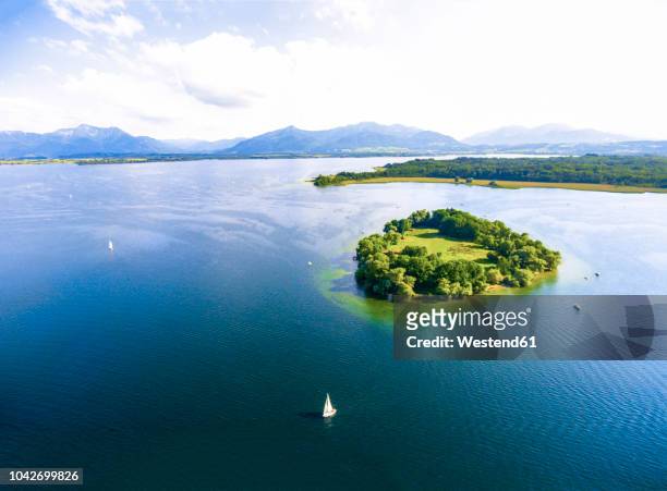 germany, bavaria, chiemsee, aerial view of krautinsel island - chiemsee photos et images de collection