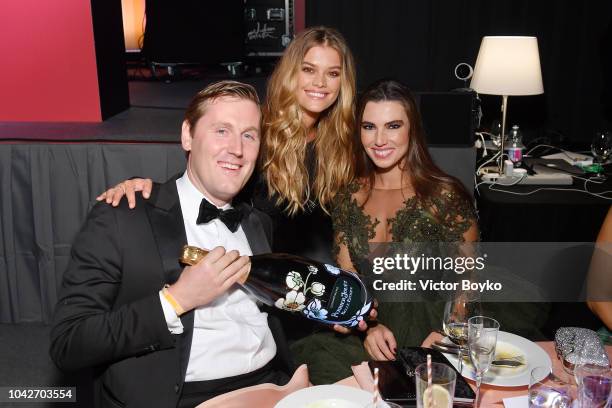 Nina Agdal attends amfAR Gala dinner at La Permanente on September 22, 2018 in Milan, Italy.