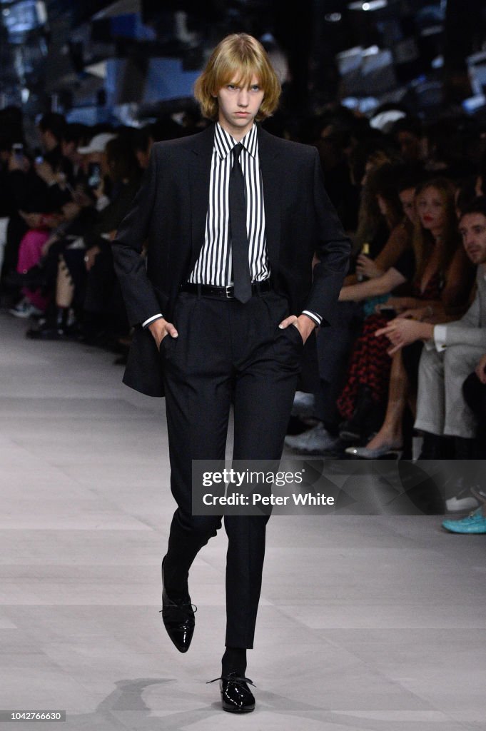 Celine : Runway - Paris Fashion Week Womenswear Spring/Summer 2019
