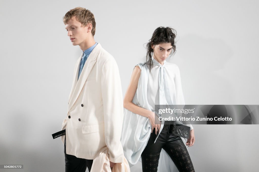 Haider Ackermann : Backstage - Paris Fashion Week Womenswear Spring/Summer 2019