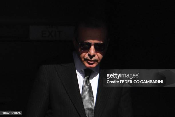 Turkish President Recep Tayyip Erdogan arrives at at Cologne's airport, on September 29, 2018 in Cologne, where he is to inaugurate the Central...
