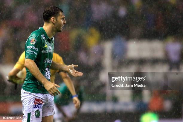 Mauro Boselli of Leon reacts during the 10th round match between Leon and Lobos BUAP as part of the Torneo Apertura 2018 Liga MX at Leon Stadium on...