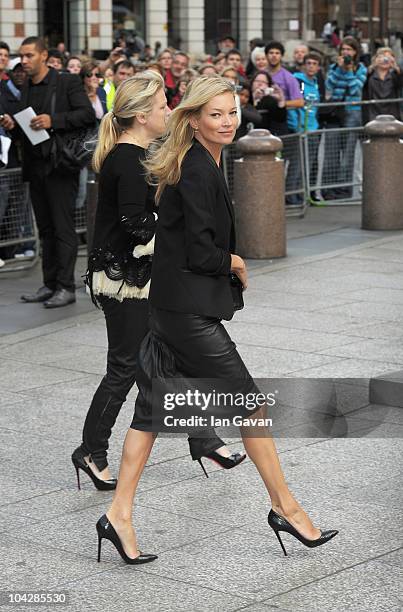 Kate Moss attends the Alexander McQueen Memorial Service at St Pauls Cathedral on September 20, 2010 in London, England.