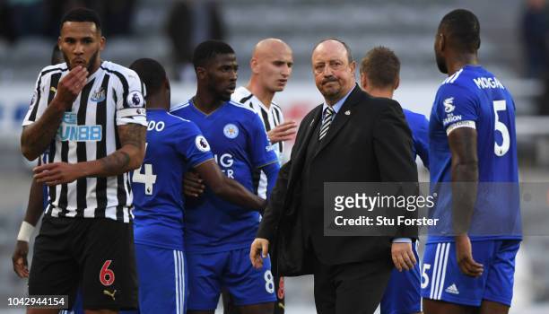 Newcastle captain Jamaal Lascelles and Rafa Benitez react after the Premier League match between Newcastle United and Leicester City at St. James...