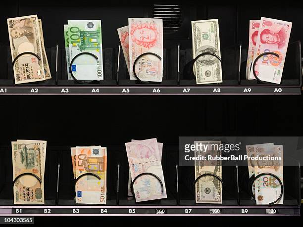 currency in a vending machine - chinese currency stock pictures, royalty-free photos & images