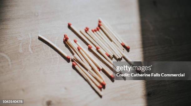 matchsticks - マッチ棒 ストックフォトと画像