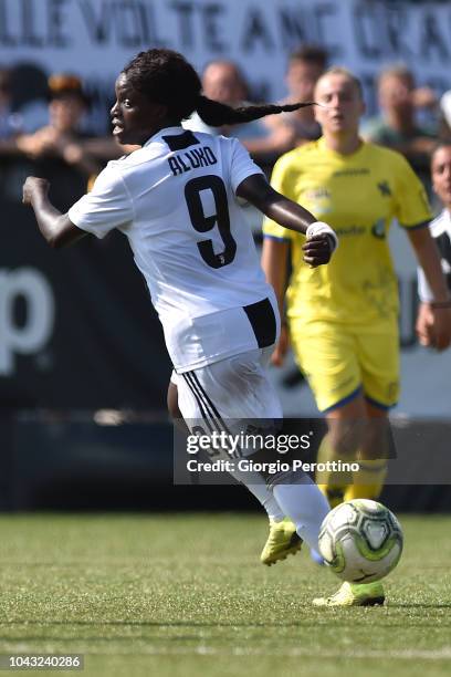 Eniola Aluko of Juventus controls the ball during the Women's Serie A match between Juventus and Fimauto Valpolicella at Juventus Center Vinovo on...