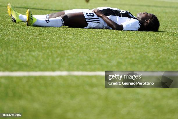 Eniola Aluko of Juventus controls the ball during the Women's Serie A match between Juventus and Fimauto Valpolicella at Juventus Center Vinovo on...