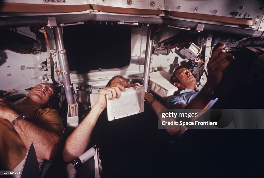 Apollo 14 Simulation