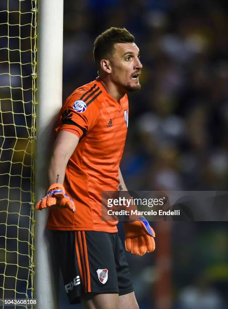 Franco Armani goalkeeper of River Plate gestures during a match between Boca Juniors and River Plate as part of Superliga 2018/19 at Estadio Alberto...