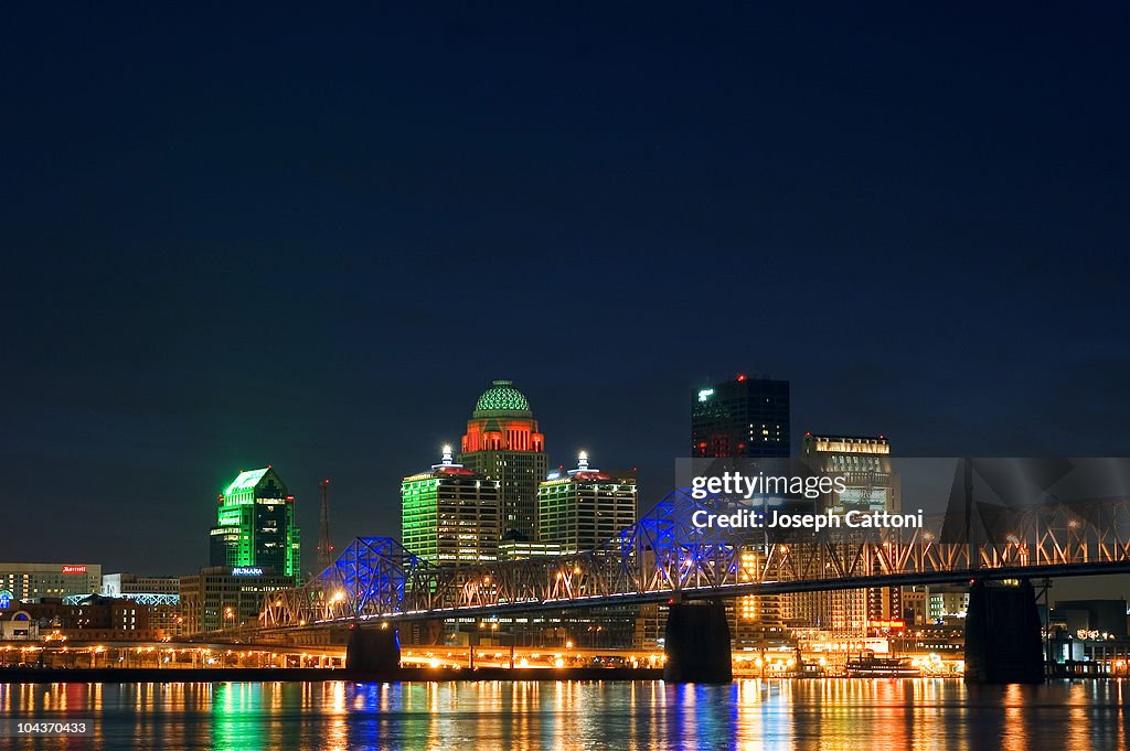 Bridge into Louisville