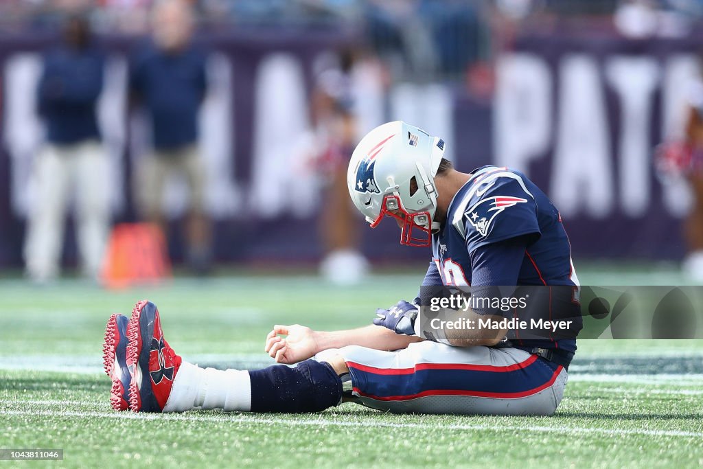 Miami Dolphins v New England Patriots