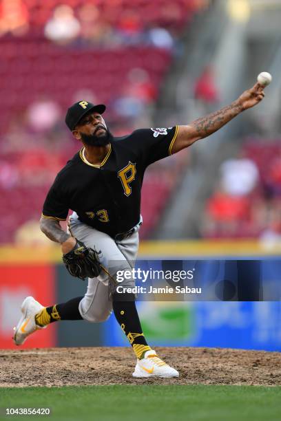 Felipe Vazquez of the Pittsburgh Pirates pitches in the 10th inning against the Cincinnati Reds at Great American Ball Park on September 30, 2018 in...