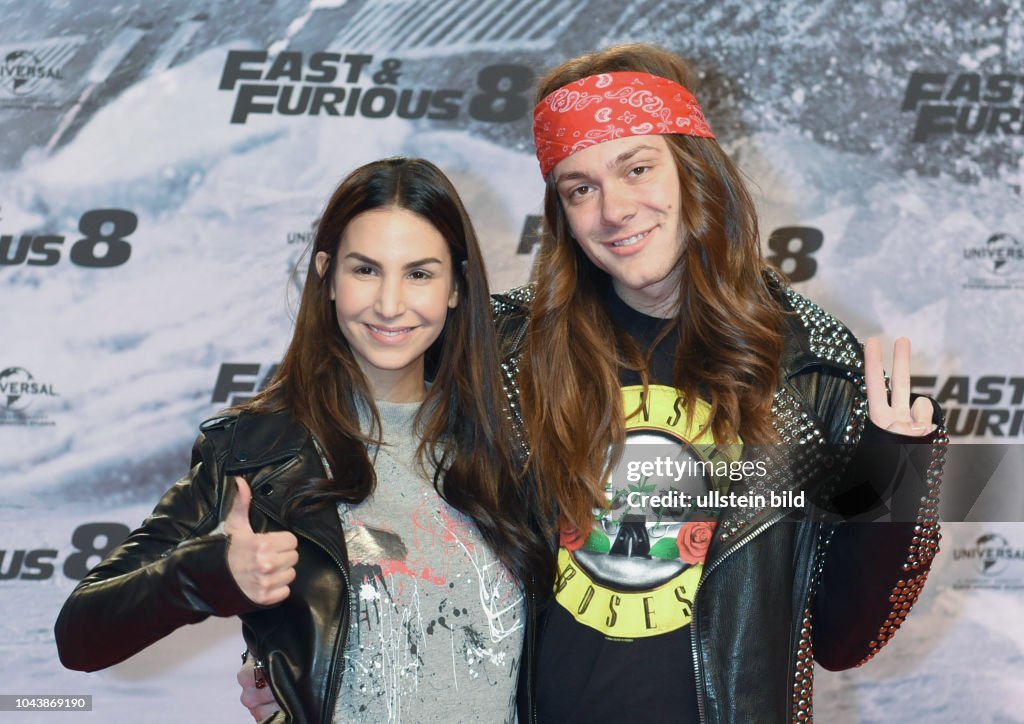 Sila Sahin und Riccardo Simonettibeim Red Carpet Photocall anlässlich