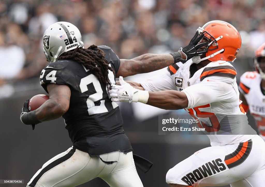 Cleveland Browns v Oakland Raiders